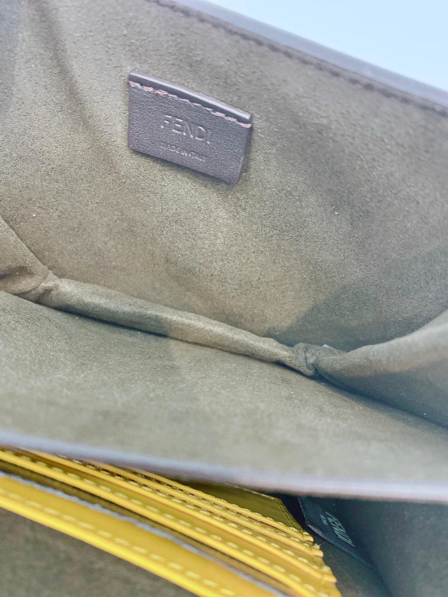 YELLOW LEATHER FAB WITH CRYSTAL DETAILS CROSSBODY BAG