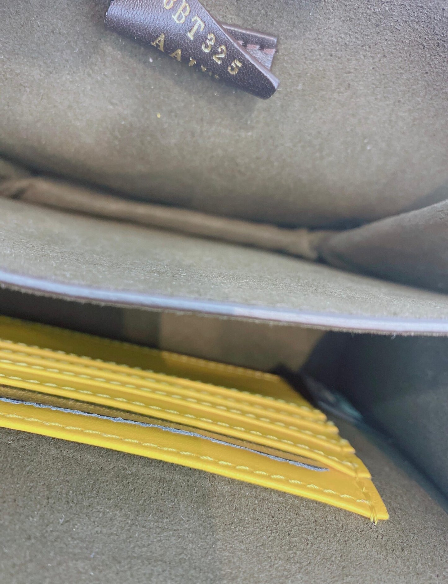 YELLOW LEATHER FAB WITH CRYSTAL DETAILS CROSSBODY BAG