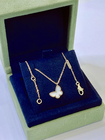 SWEET BUTTERFLY PENDANT 18K YELLOW GOLD MOTHER OF PEARL