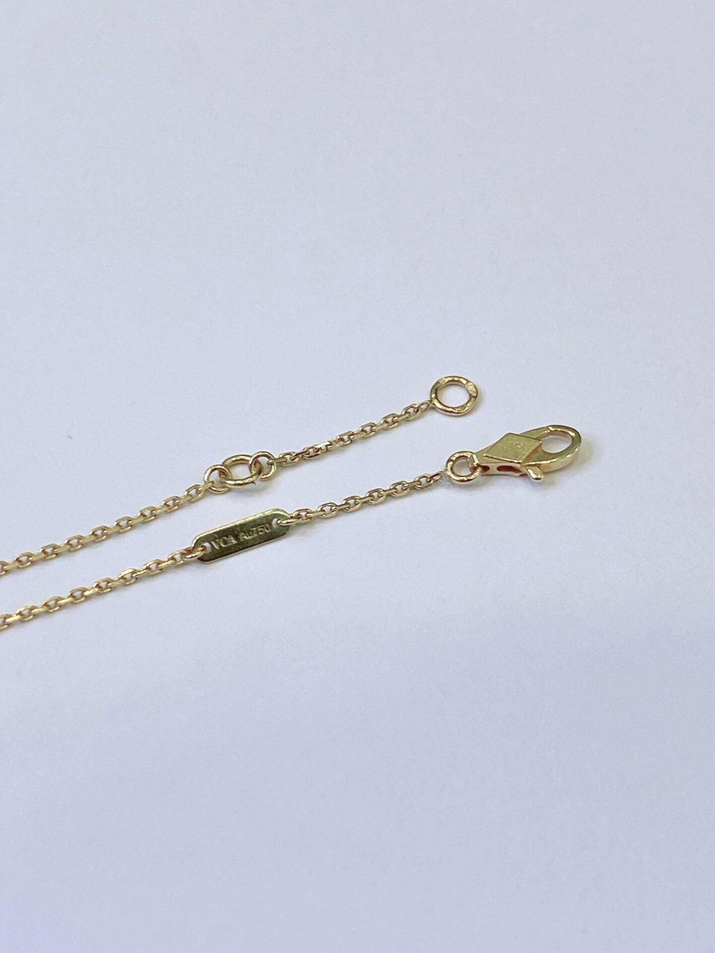 SWEET BUTTERFLY PENDANT 18K YELLOW GOLD MOTHER OF PEARL