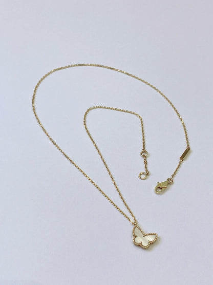 SWEET BUTTERFLY PENDANT 18K YELLOW GOLD MOTHER OF PEARL