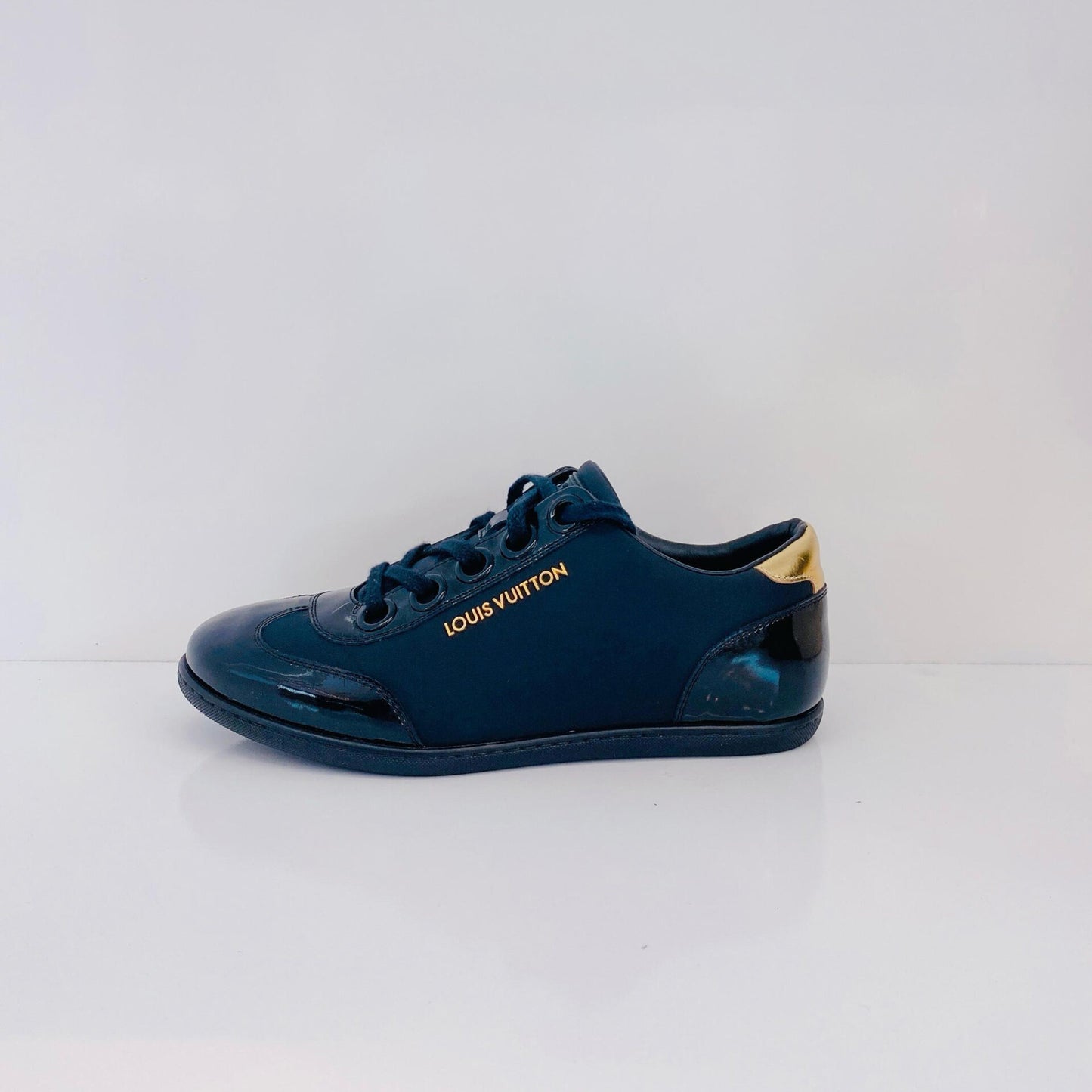 BLACK SATIN AND PATENT LEATHER LOW TOP SNEAKERS 35