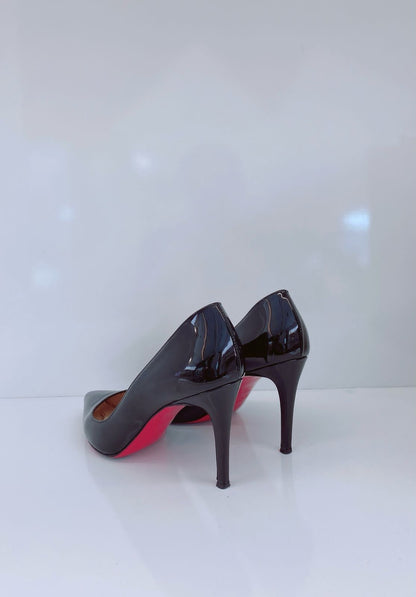 BLACK PATENT LEATHER PIGALLE PUMPS 38
