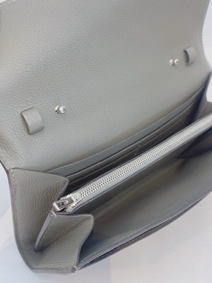 GRIS MEYER EVERCOLOR CONSTANCE TO GO WALLET PALLADIUM HARDWARE