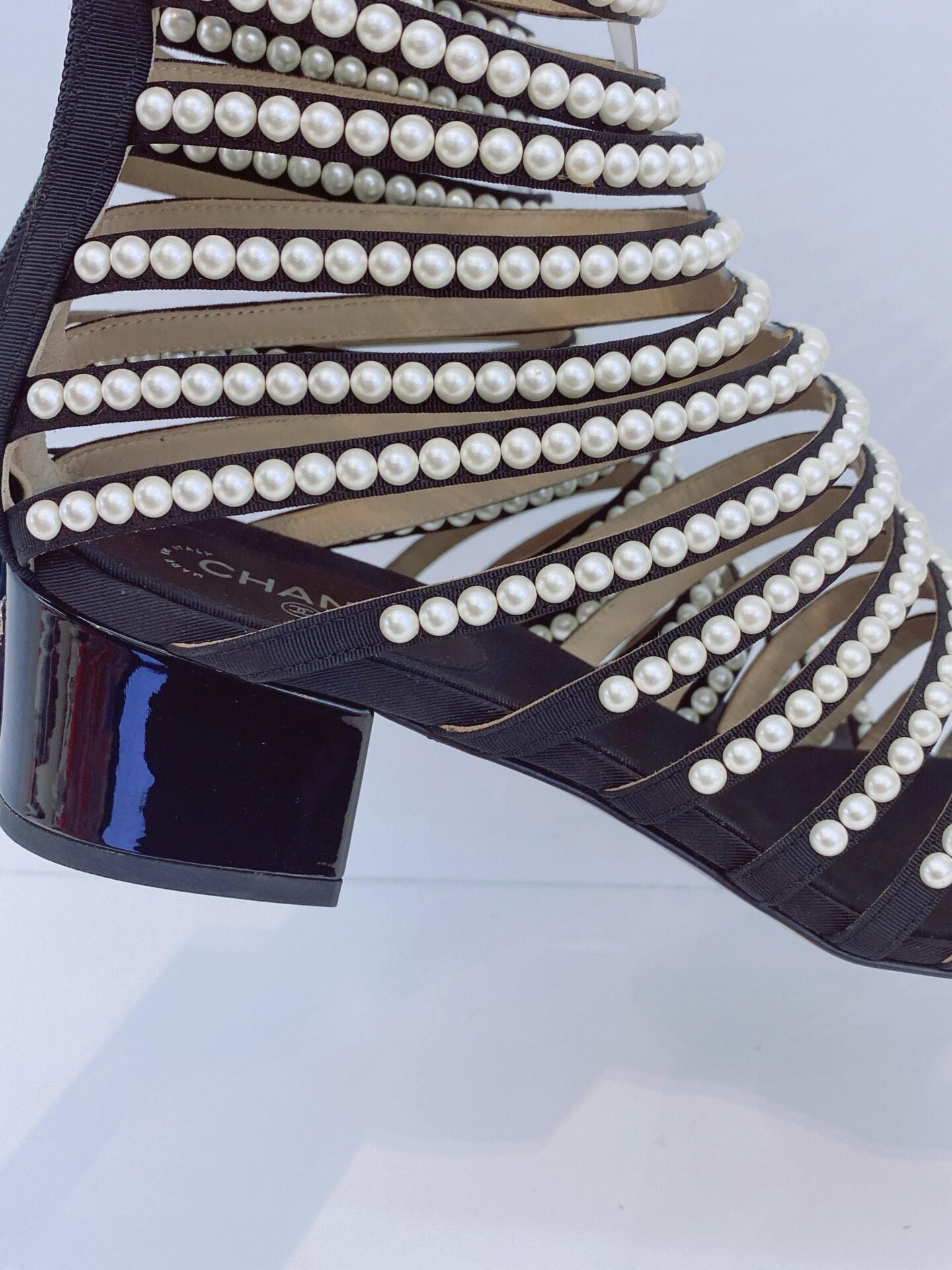 BLACK FAUX PEARL EMBELLISHED GLADIATOR SANDALS 40