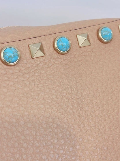 BLUSH PINK LEATHER ROLLING ROCKSTUD CAMERA CROSSBODY BAG