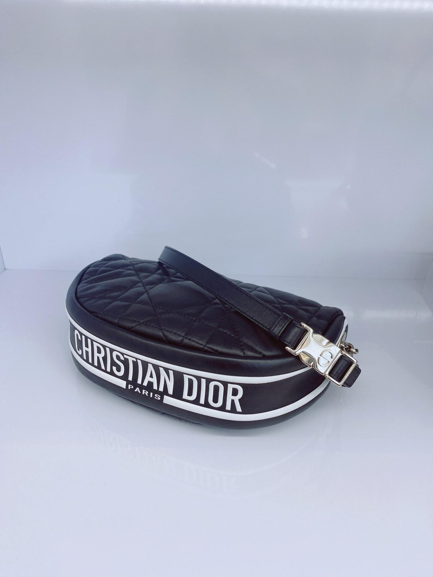 BLACK CANNAGE LEATHER SMALL VIBE HOBO