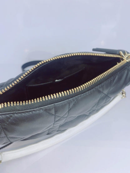 BLACK CANNAGE LEATHER SMALL VIBE HOBO