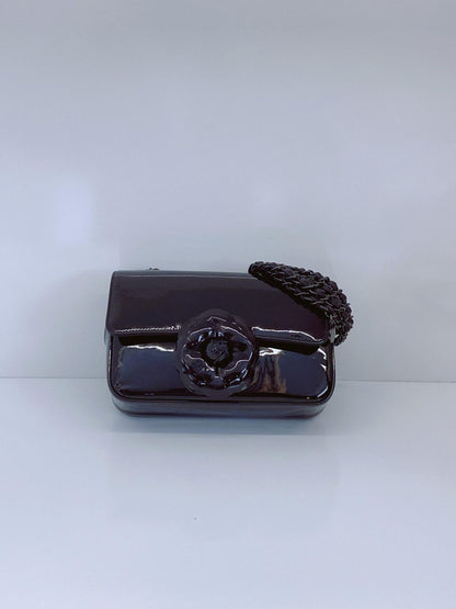 BLACK PATENT CALFSKIN SMALL CAMELLIA SINGLE FLAP BAG