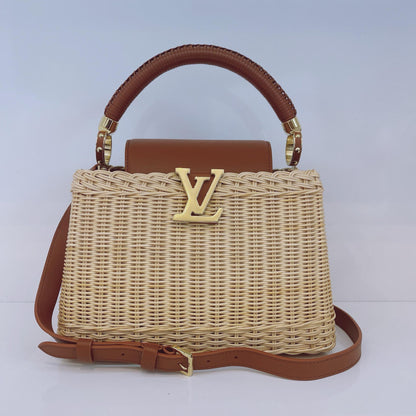 BROWN BEIGE BRAIDED RATTAN WITH SMOOTH COWHIDE LEATHER HANDLE CAPUCINES BB HANDBAG