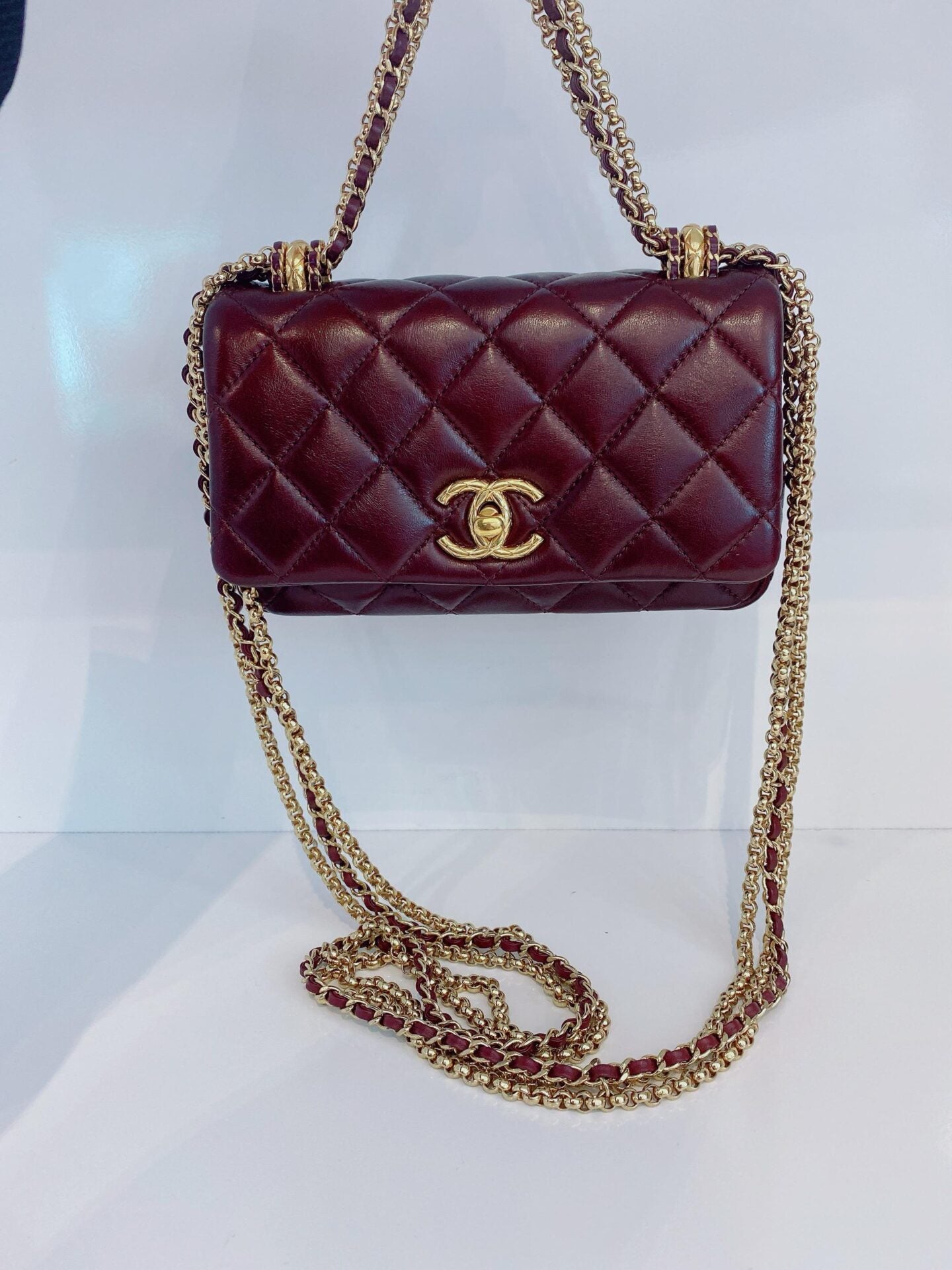 BURGUNDY LAMBSKIN COCO MARK MATELASSE 3 CHAIN SHOULDER BAG