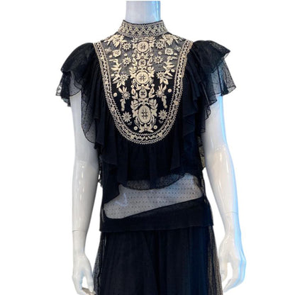 BLACK MESH EMBROIDERED RUFFLE BLOUSE MESH MID LENGTH POLKADOT PLEATED SKIRT 44/46