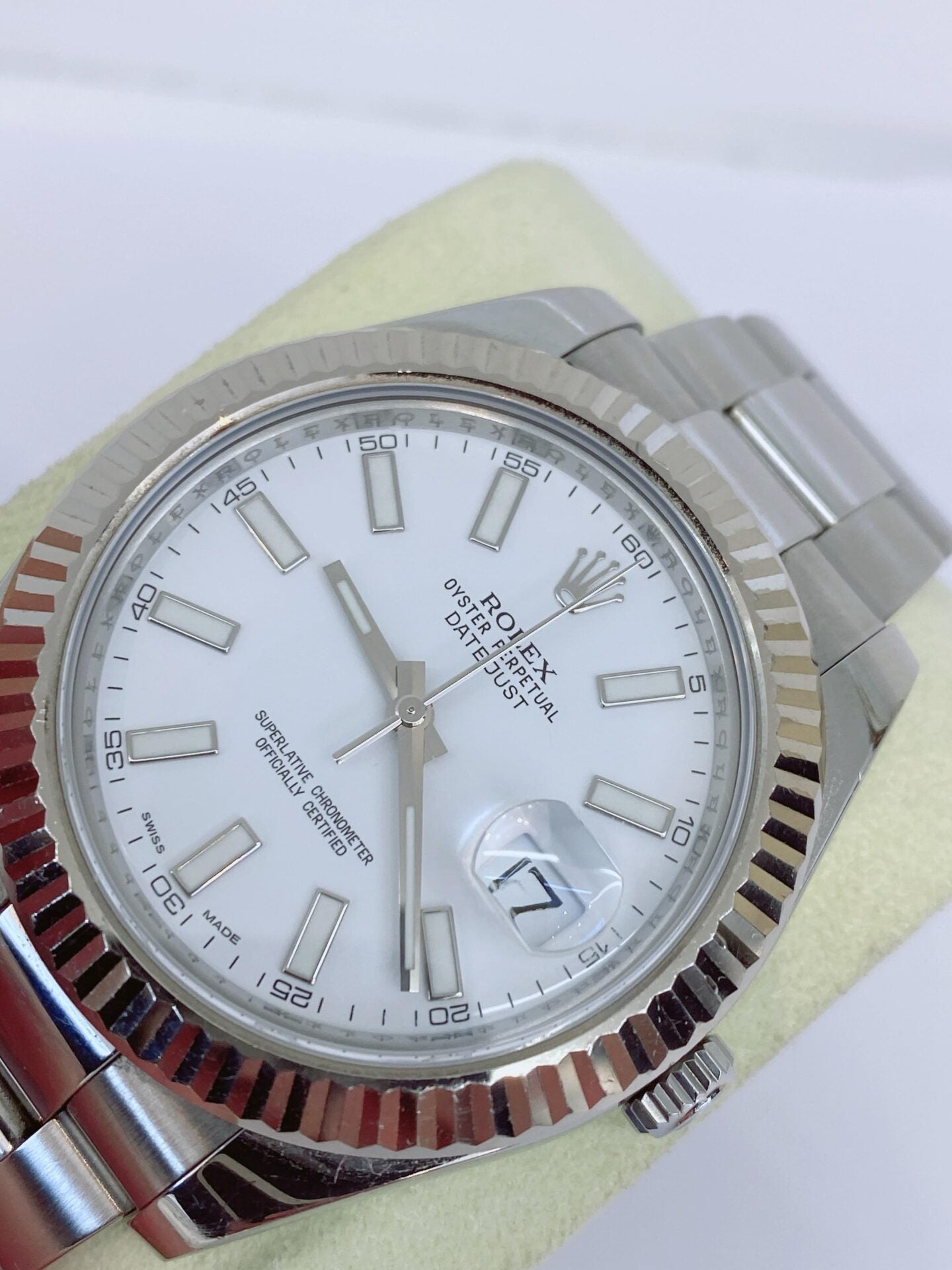 DATEJUST II 116334 OYSTER WHITE DIAL 41MM WATCH