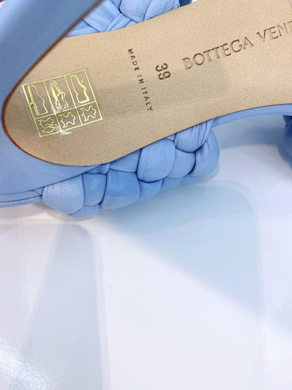 LIGHT BLUE LEATHER BV CURVE MULES  39