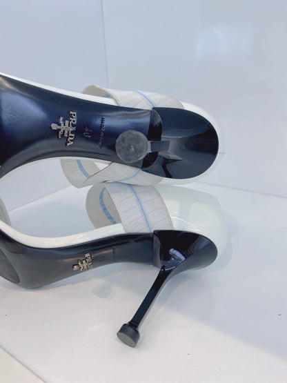 WHITE PATENT LEATHER ELASTIC STRAP OPEN TOE PUMPS 40