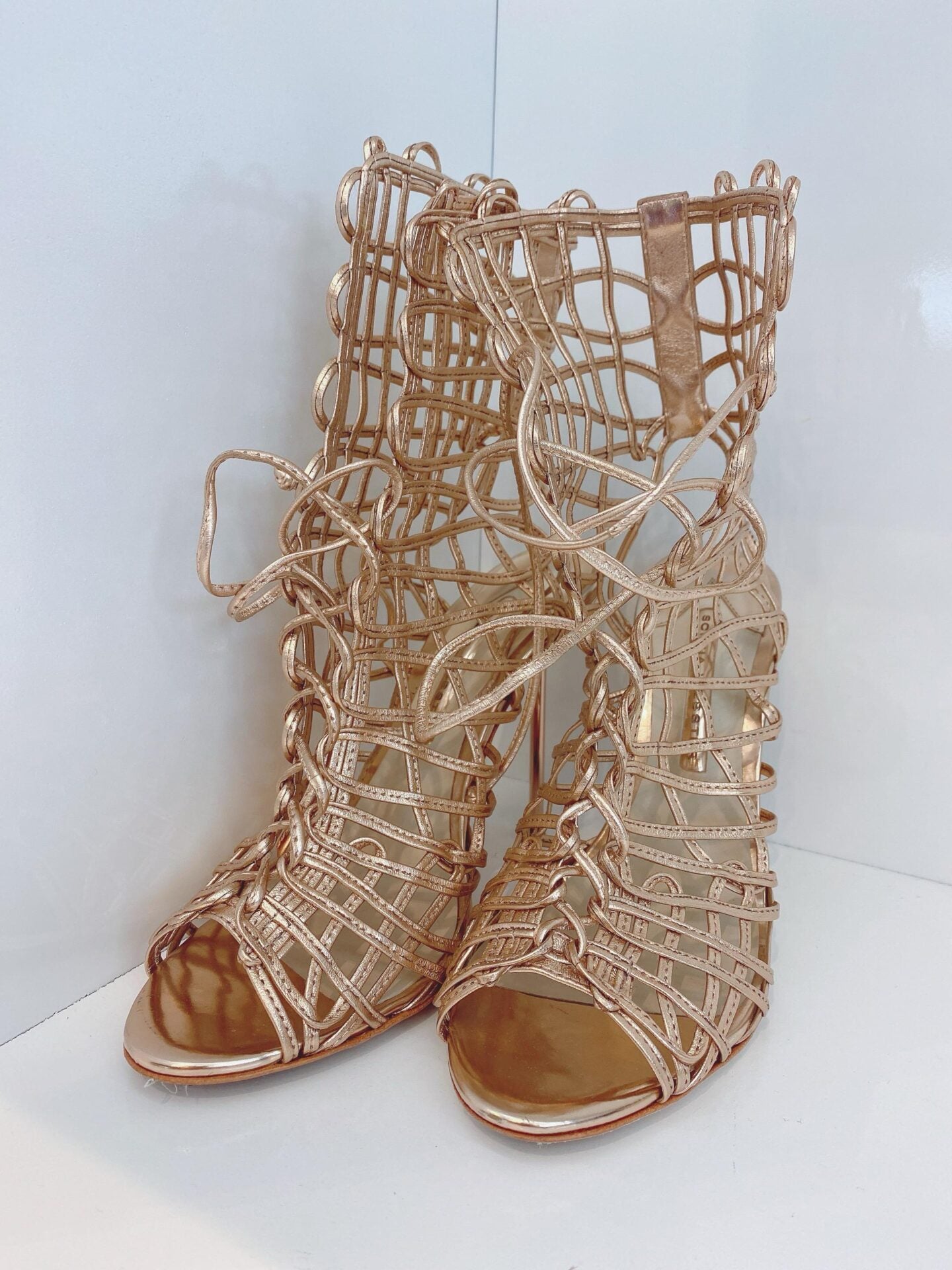 METALLIC ROSE GOLD LEATHER DELPHINE PEEP TOE CAGE SANDALS 40