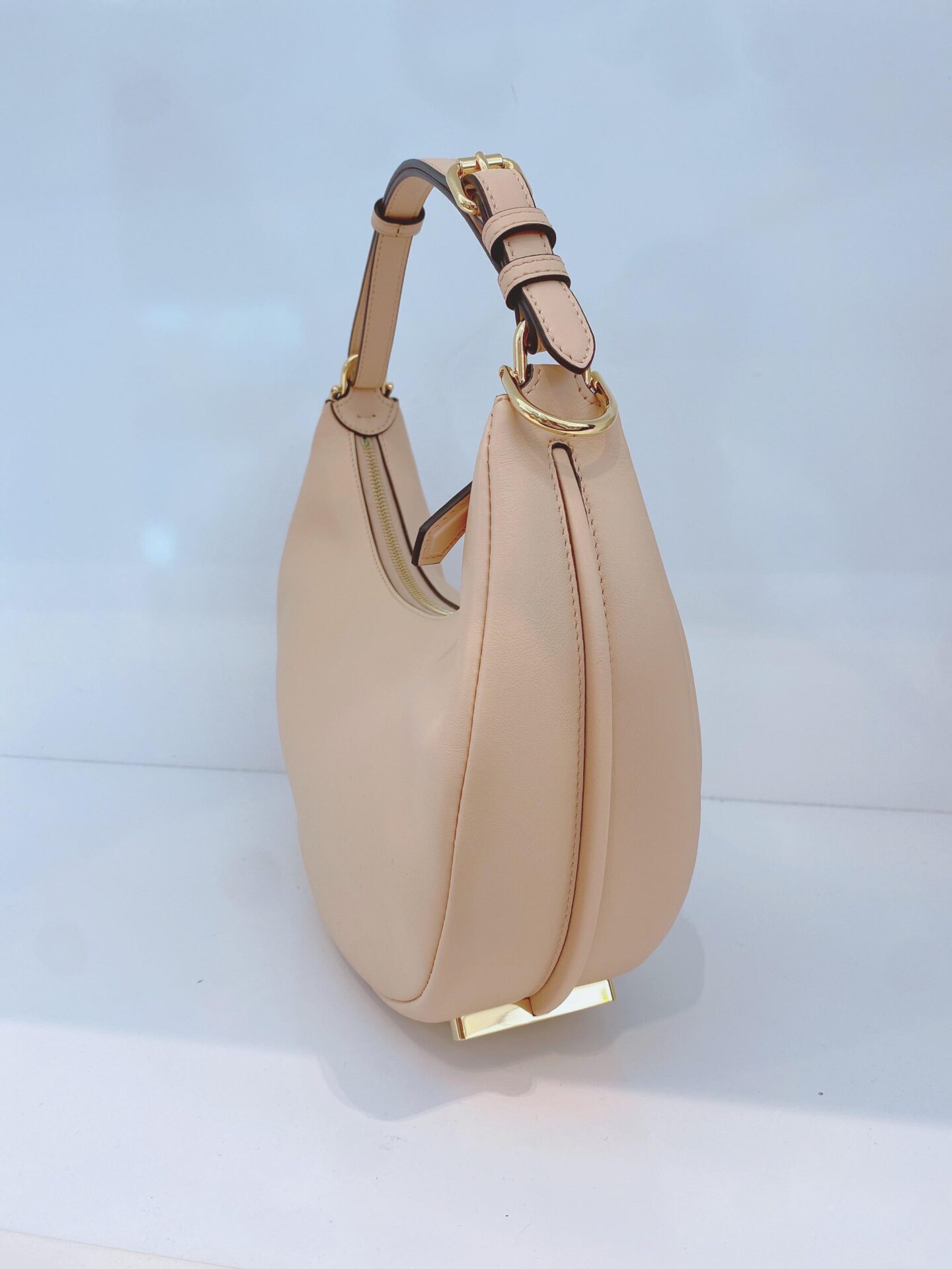 PEACH LEATHER SMALL FENDIGRAPHY HOBO BAG