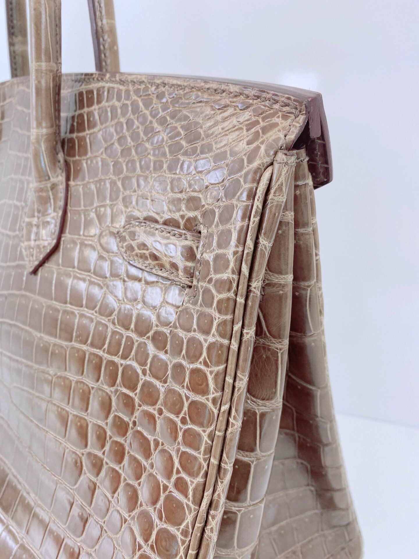 GRIS ELEPHANT SHINY POROSUS CROCODILE BIRKIN 35 GOLD HARDWARE