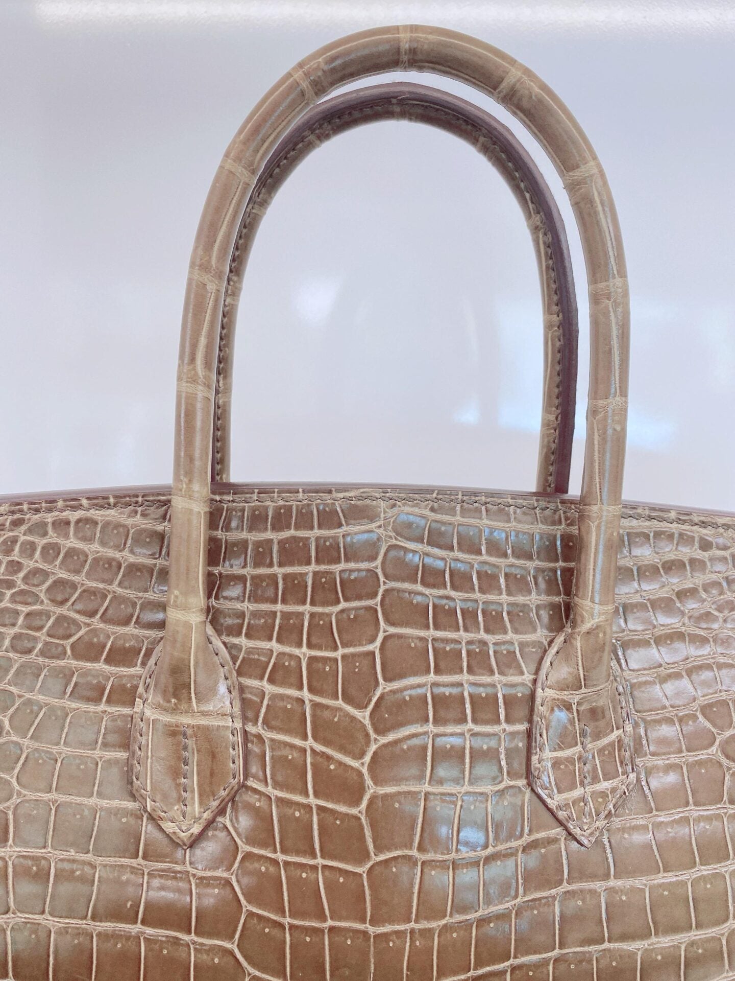 GRIS ELEPHANT SHINY POROSUS CROCODILE BIRKIN 35 GOLD HARDWARE