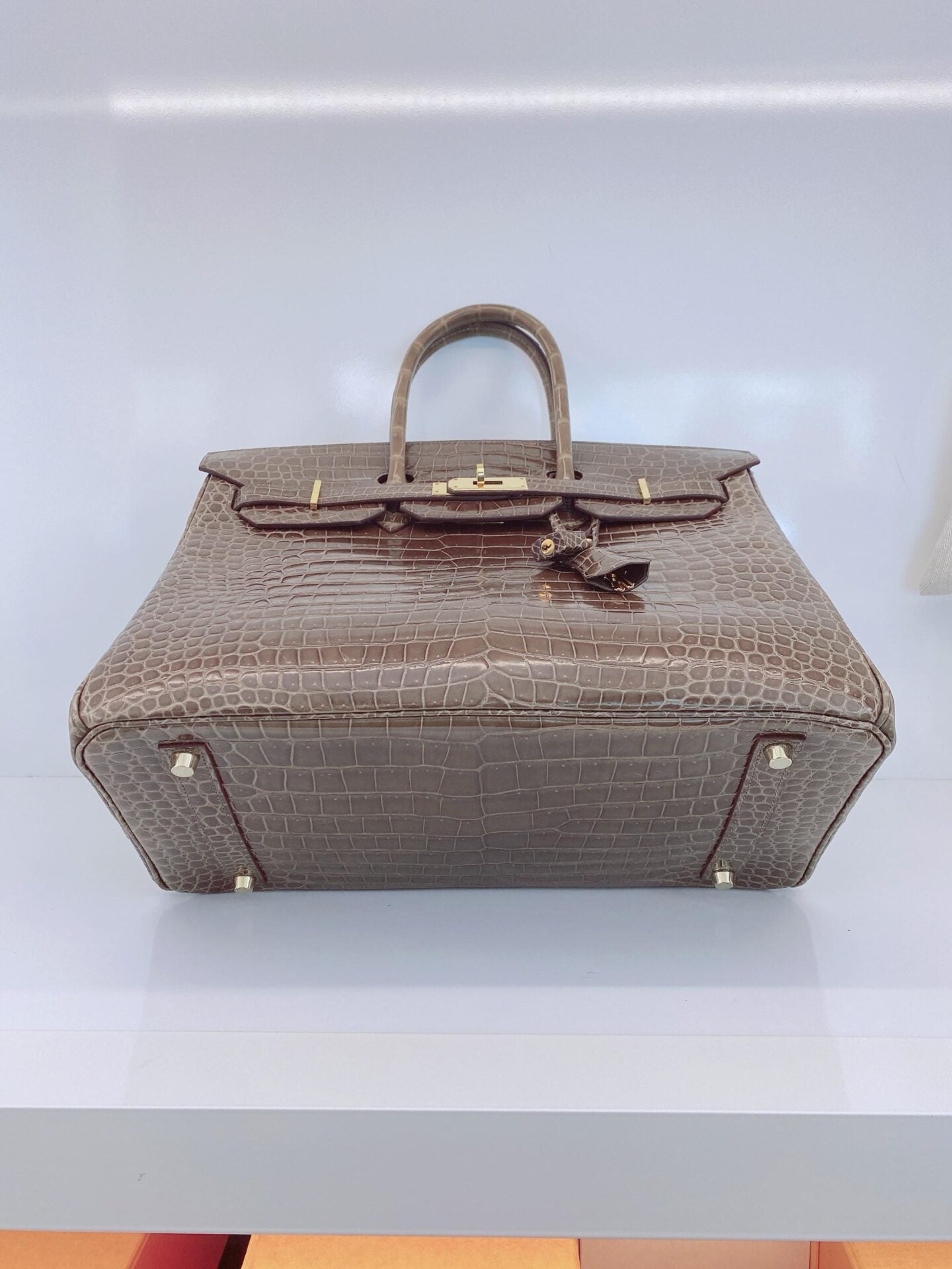 GRIS ELEPHANT SHINY POROSUS CROCODILE BIRKIN 35 GOLD HARDWARE