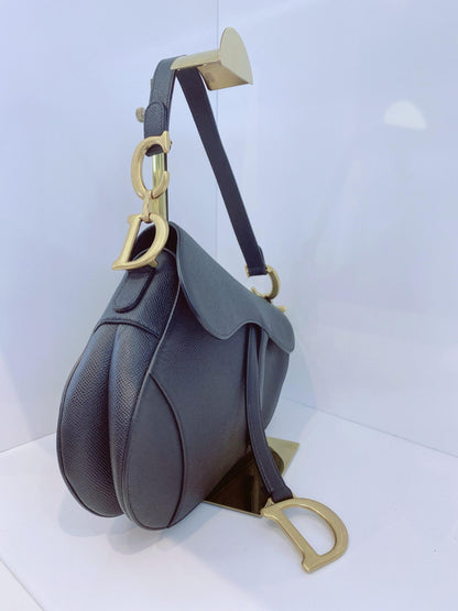 BLACK GRAINED LEATHER MEDIUM SADDLE BAG WITH STRAP