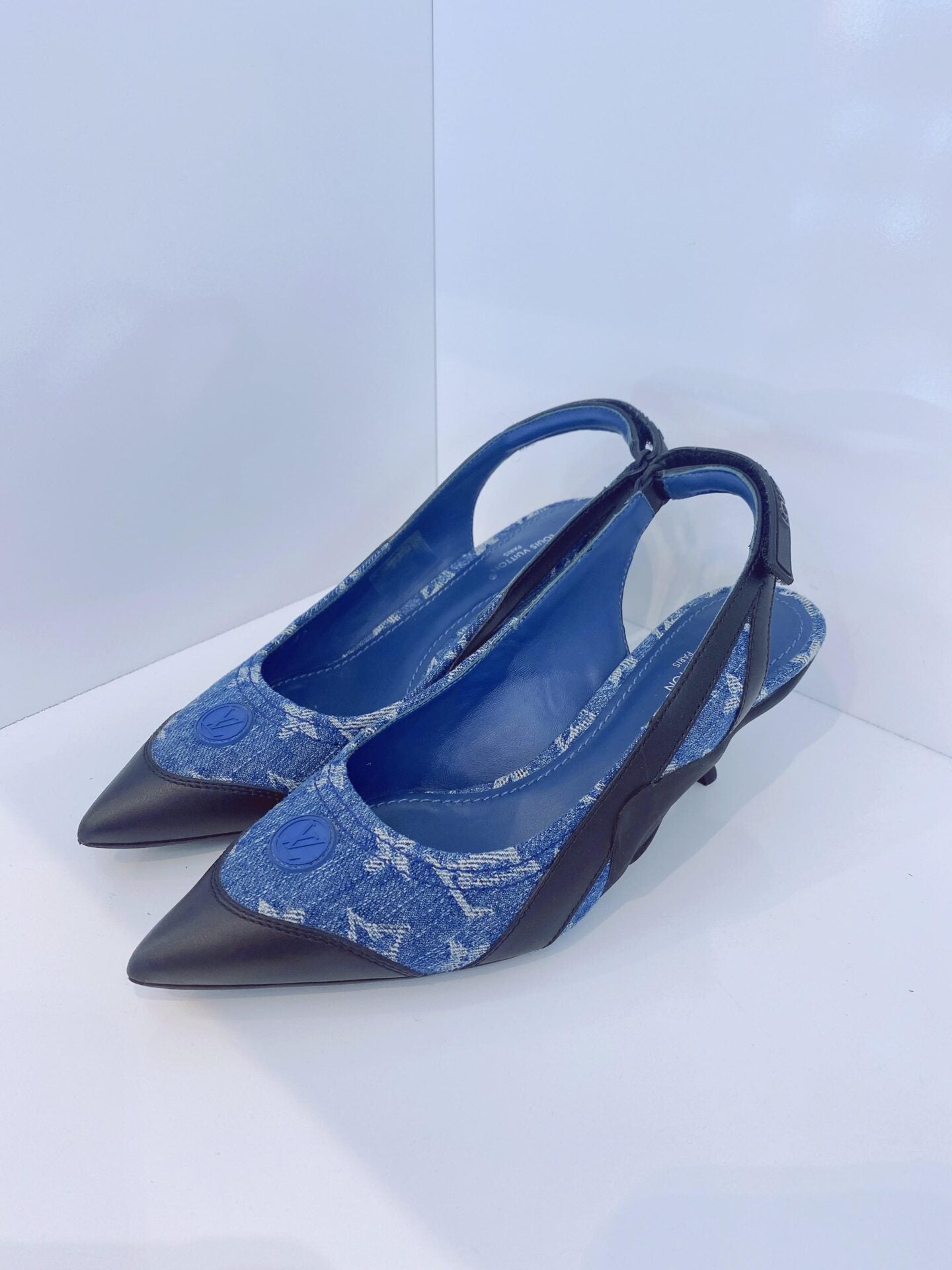 DENIM BLUE MONOGRAM BLACK CALF LEATHER ARCHLIGHT SLINGBACK PUMPS 37