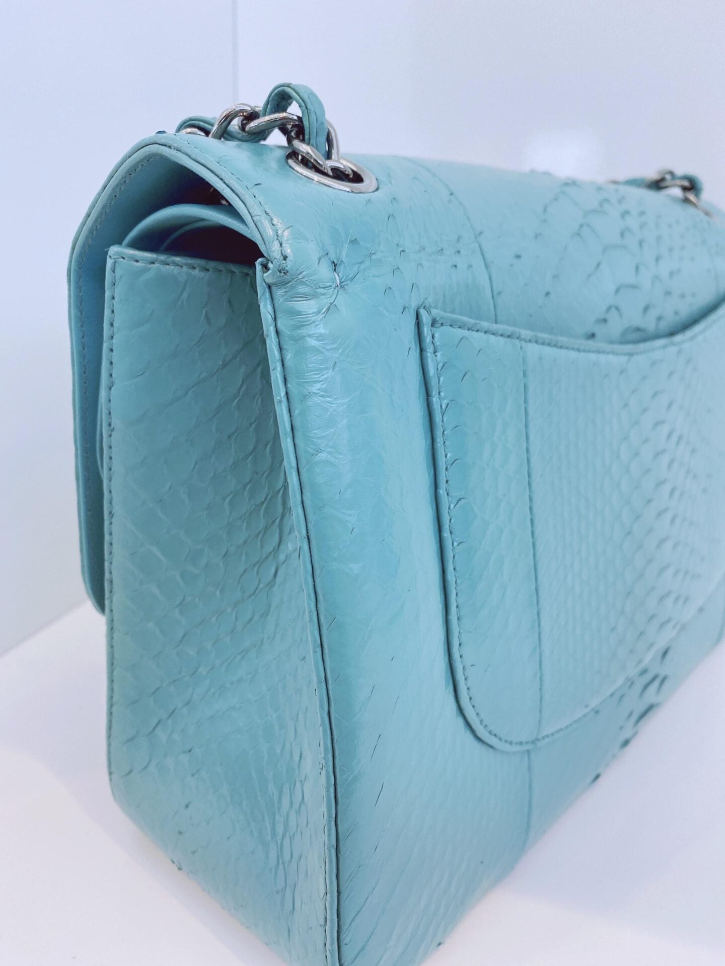 TURQUOISE PYTHON LEATHER JUMBO CLASSIC DOUBLE FLAP HANDBAG SILVER HARDWARE