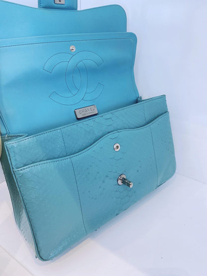 TURQUOISE PYTHON LEATHER JUMBO CLASSIC DOUBLE FLAP HANDBAG SILVER HARDWARE