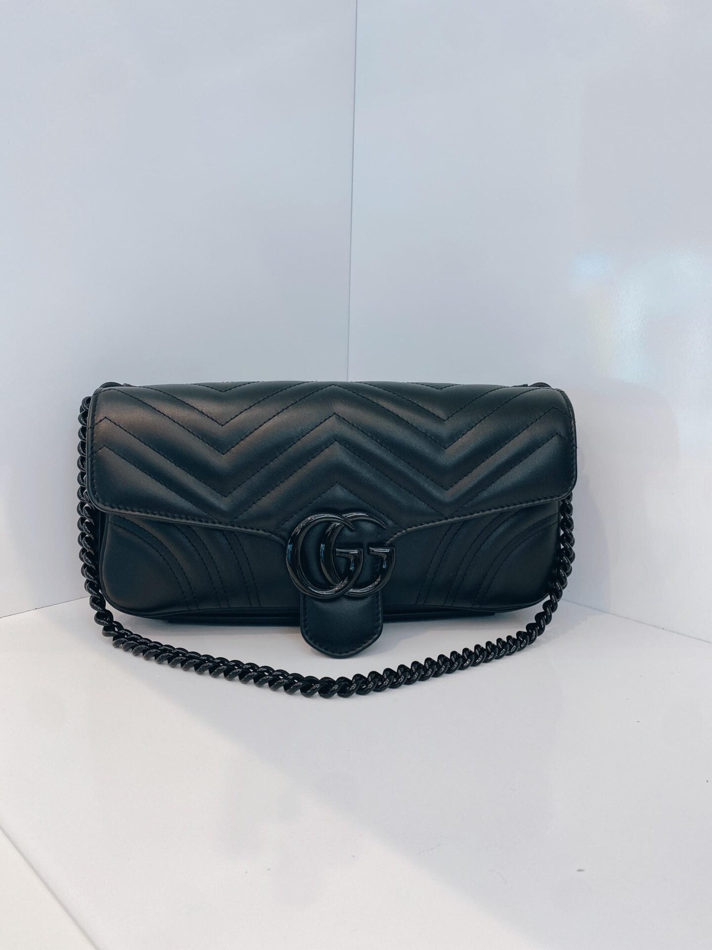 SO BLACK GG MARMONT SMALL SHOULDER BAG