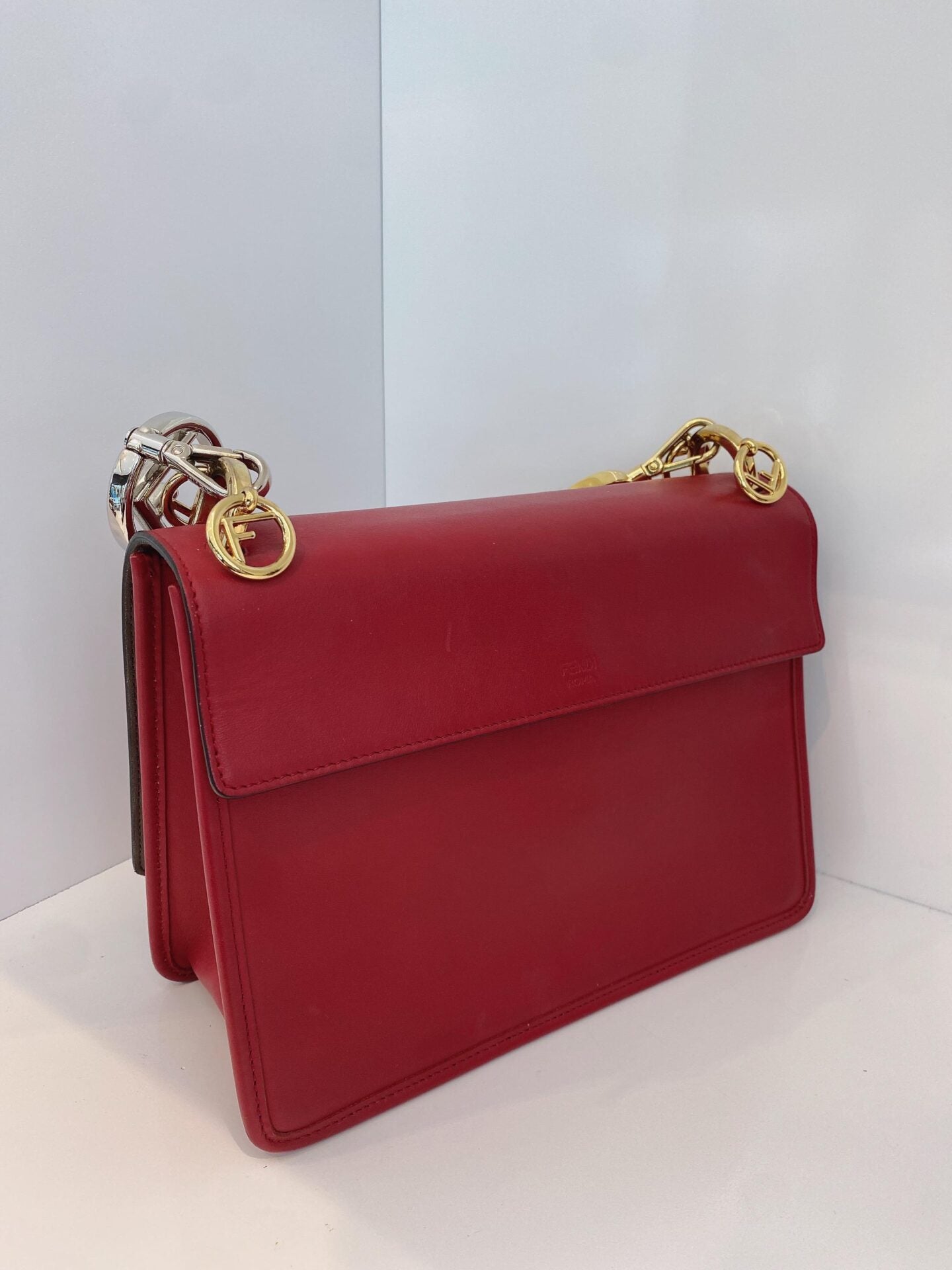 RED LEATHER MEDIUM KAN FLAP HANDLE BAG