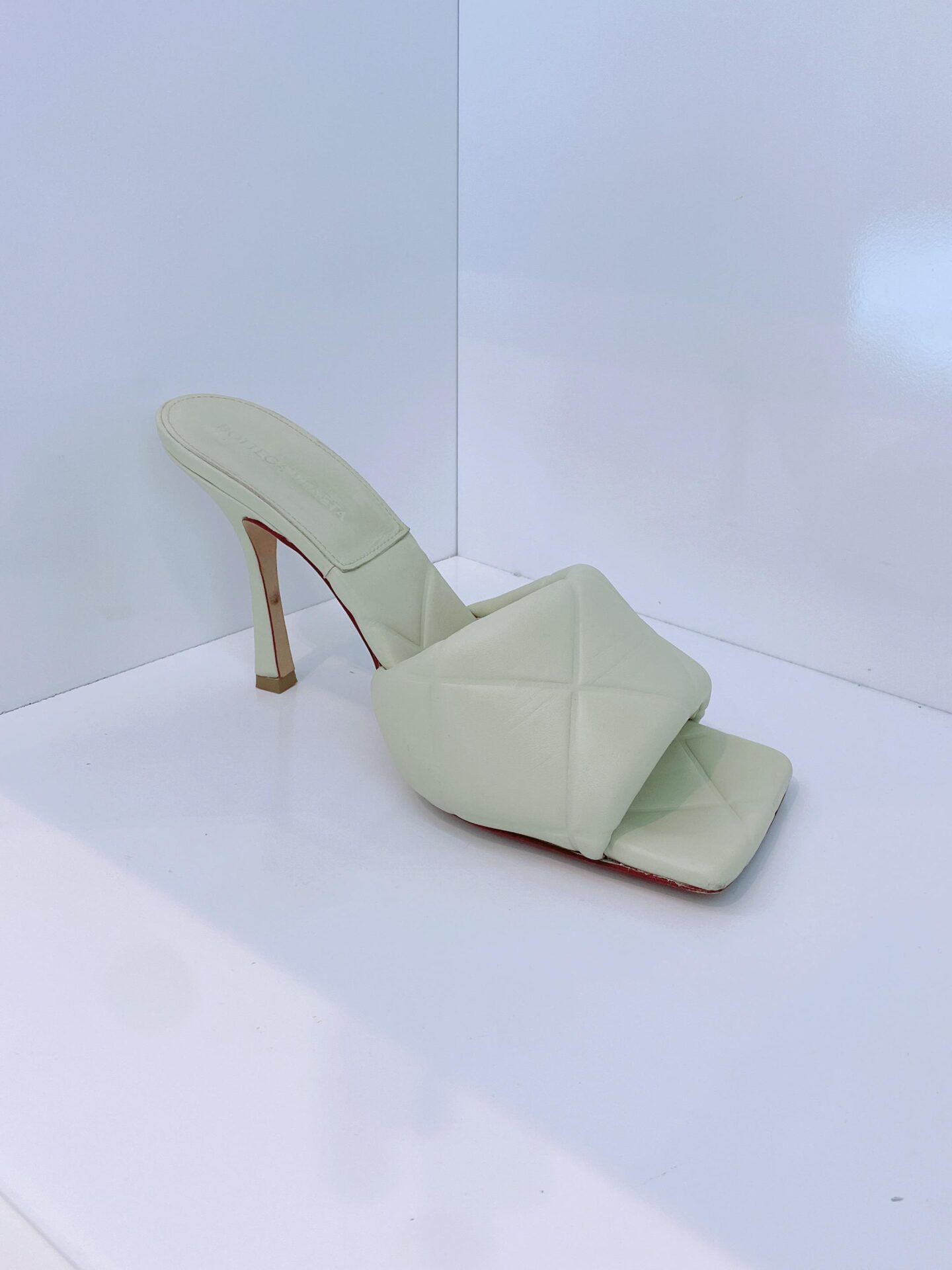 OFF WHITE EMBOSSED LIDO MULES 40