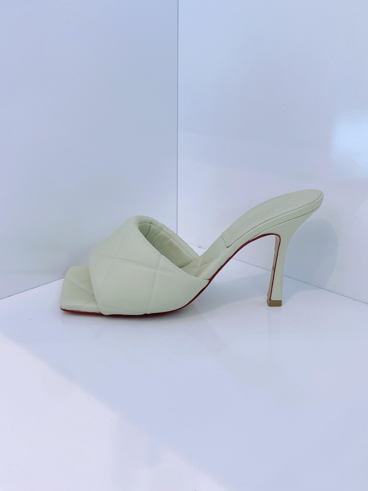 OFF WHITE EMBOSSED LIDO MULES 40