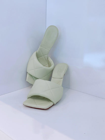 OFF WHITE EMBOSSED LIDO MULES 40