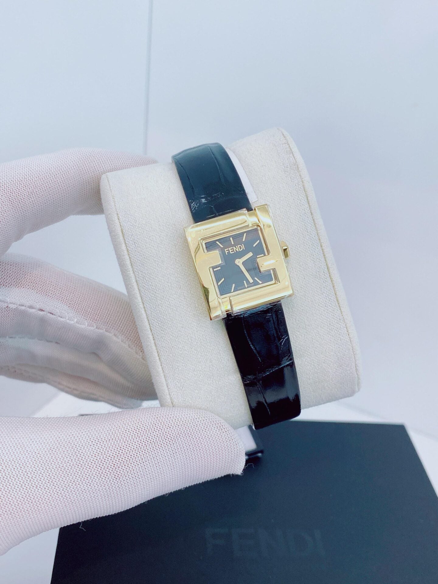 BLACK ALLIGATOR STRAP SQUARE FACE WATCH