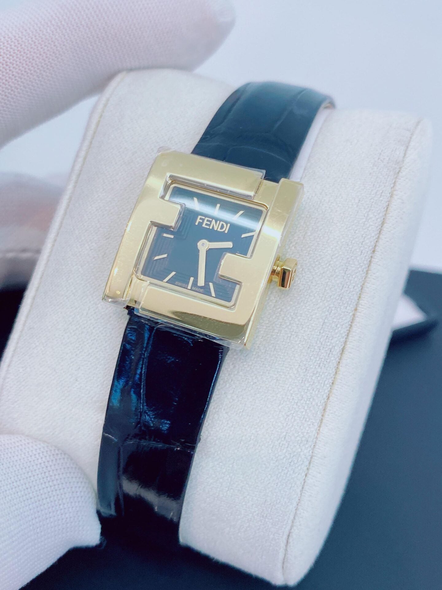 BLACK ALLIGATOR STRAP SQUARE FACE WATCH