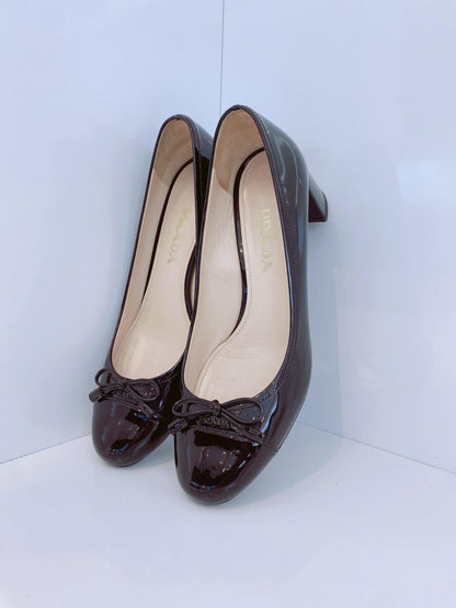BLACK PATENT LEATHER CAP TOE BLOCK HEELP PUMPS 37.5