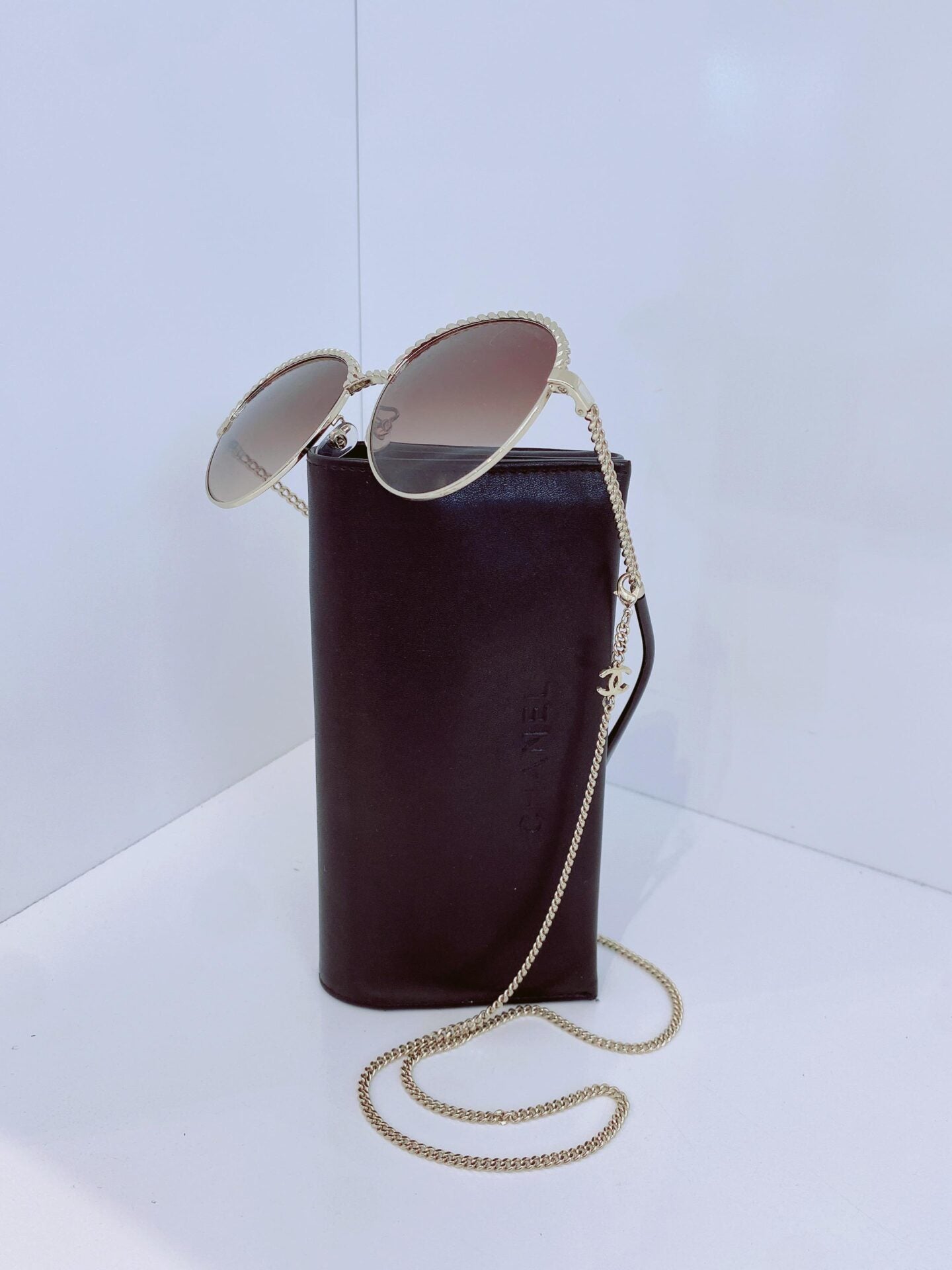 GOLDTONE BROWN GRADIENT 4242 PANTOS SUNGLASSES