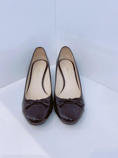 BLACK PATENT LEATHER CAP TOE BLOCK HEELP PUMPS 37.5