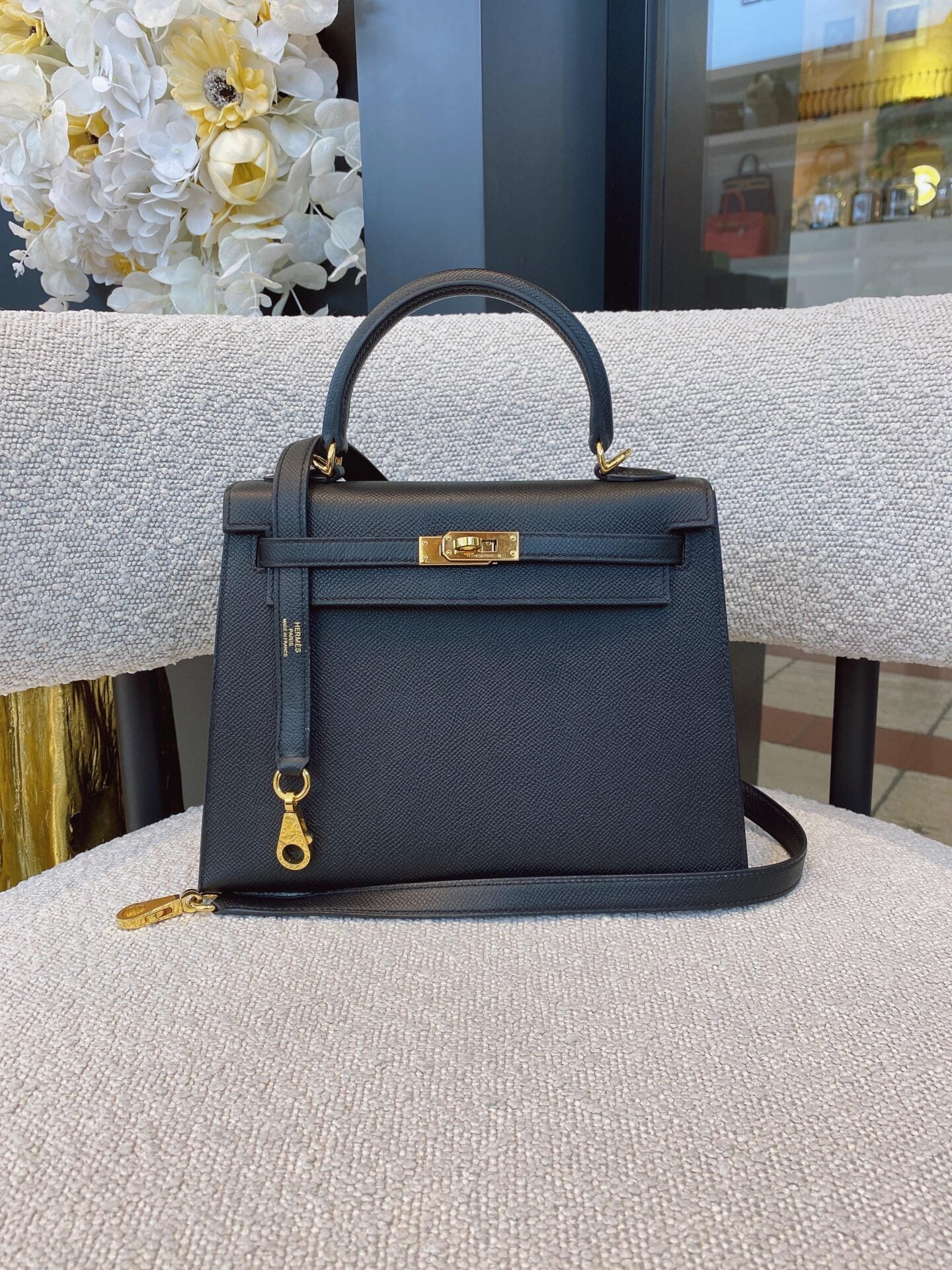 BLACK KELLY 25 EPSOM LEATHER GOLD HARDWARE
