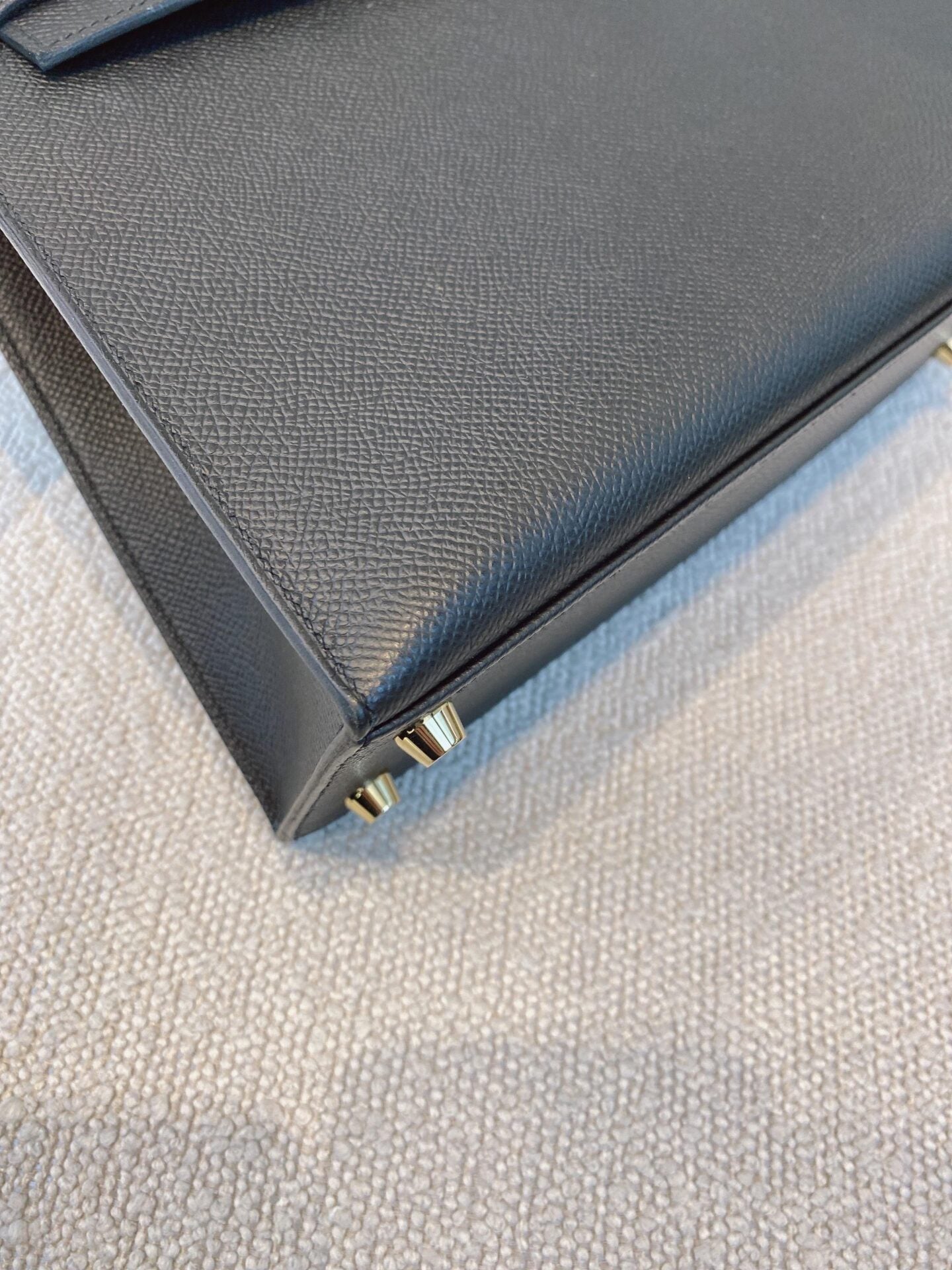 BLACK KELLY 25 EPSOM LEATHER GOLD HARDWARE