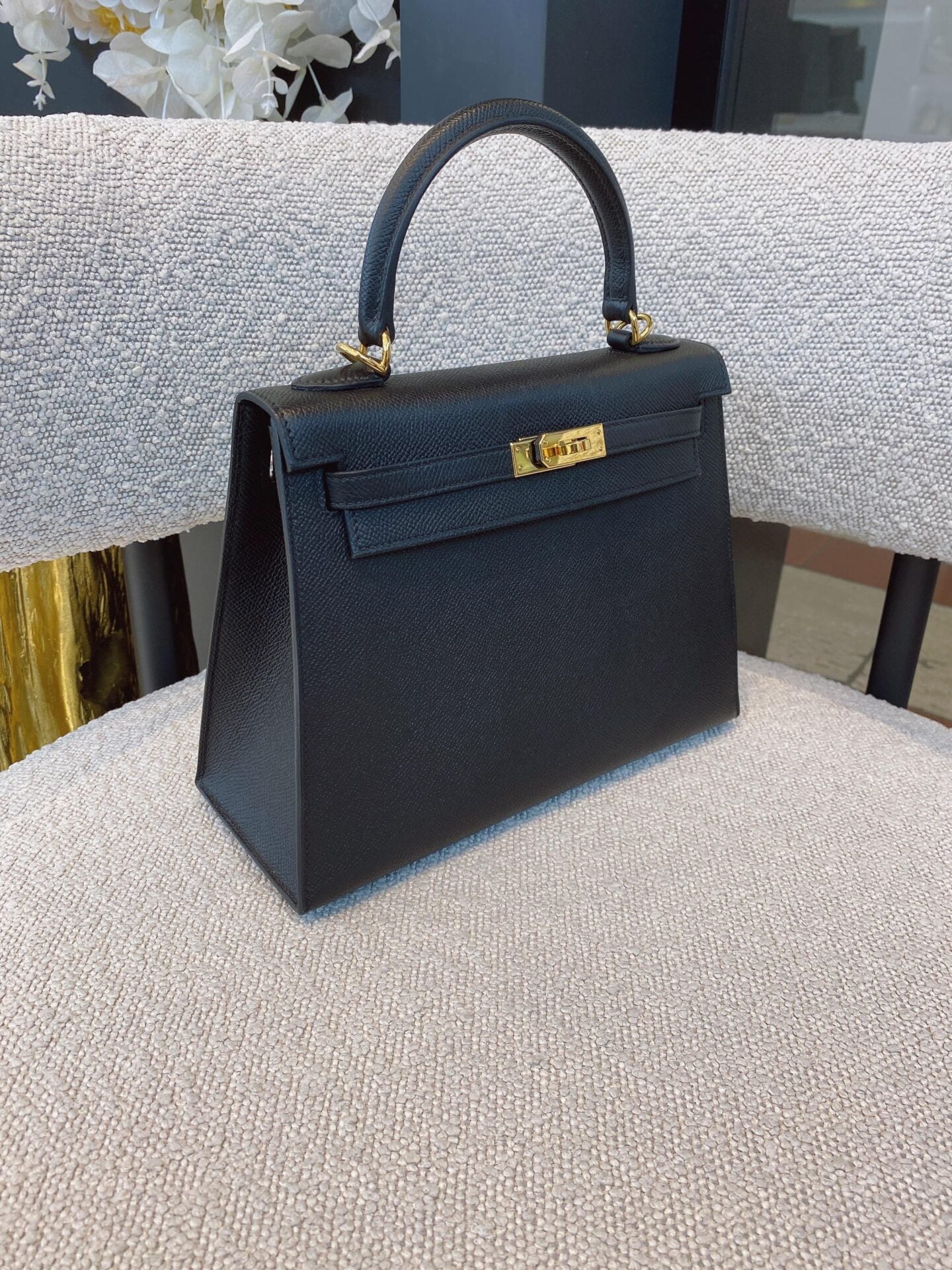 BLACK KELLY 25 EPSOM LEATHER GOLD HARDWARE