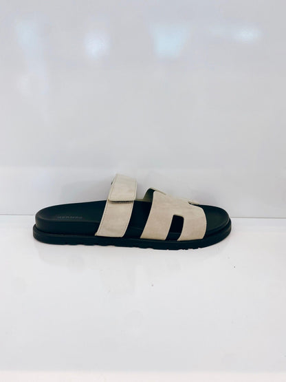 BEIGE ESQUISSE SUEDE AND CALFSKIN LEATHER CHYPRE SANDALS 43