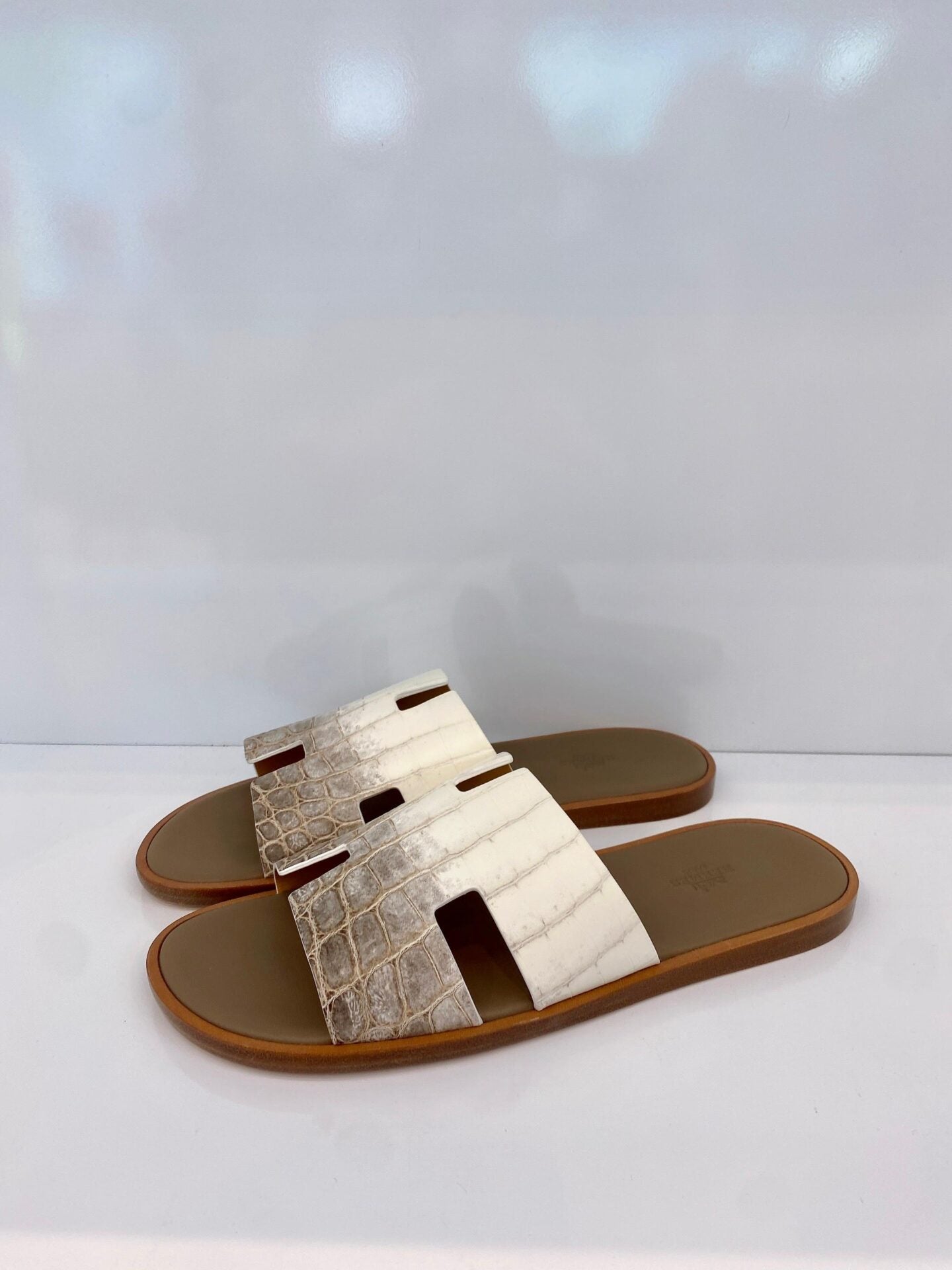 IZMIR HIMALAYAN CROCODILE LEATHER SANDALS 43