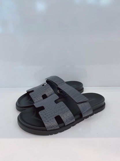 GREY CROCODILE LEATHER CHYPRE SANDALS 43.5
