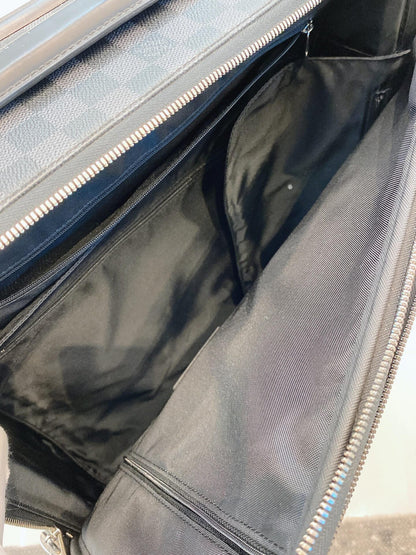 DAMIER GRAPHITE CANVAS BUSINESS PEGASE LEGERE 55 LUGGAGE