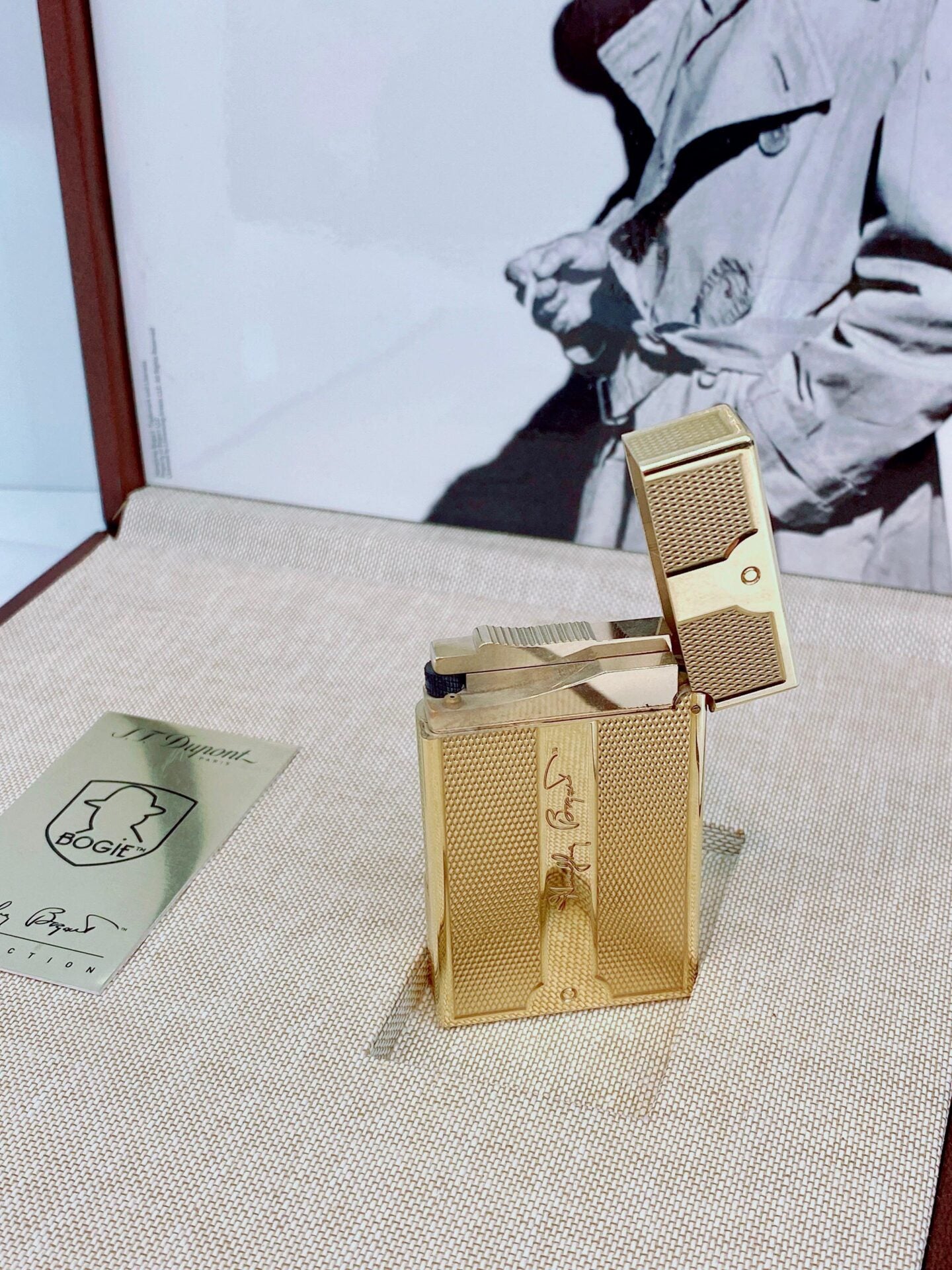 HUMPHREY BOGART BOGIE COLLECTION LIGHTER 1CKBV60