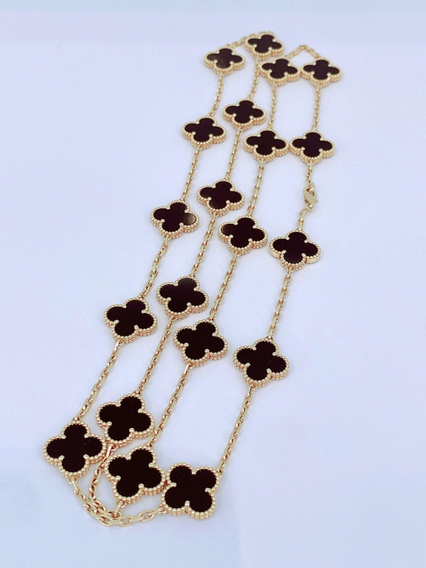 VINTAGE ALHAMBRA 20 MOTIF ONYX 18K YELLOW GOLD LONG NECKLACE