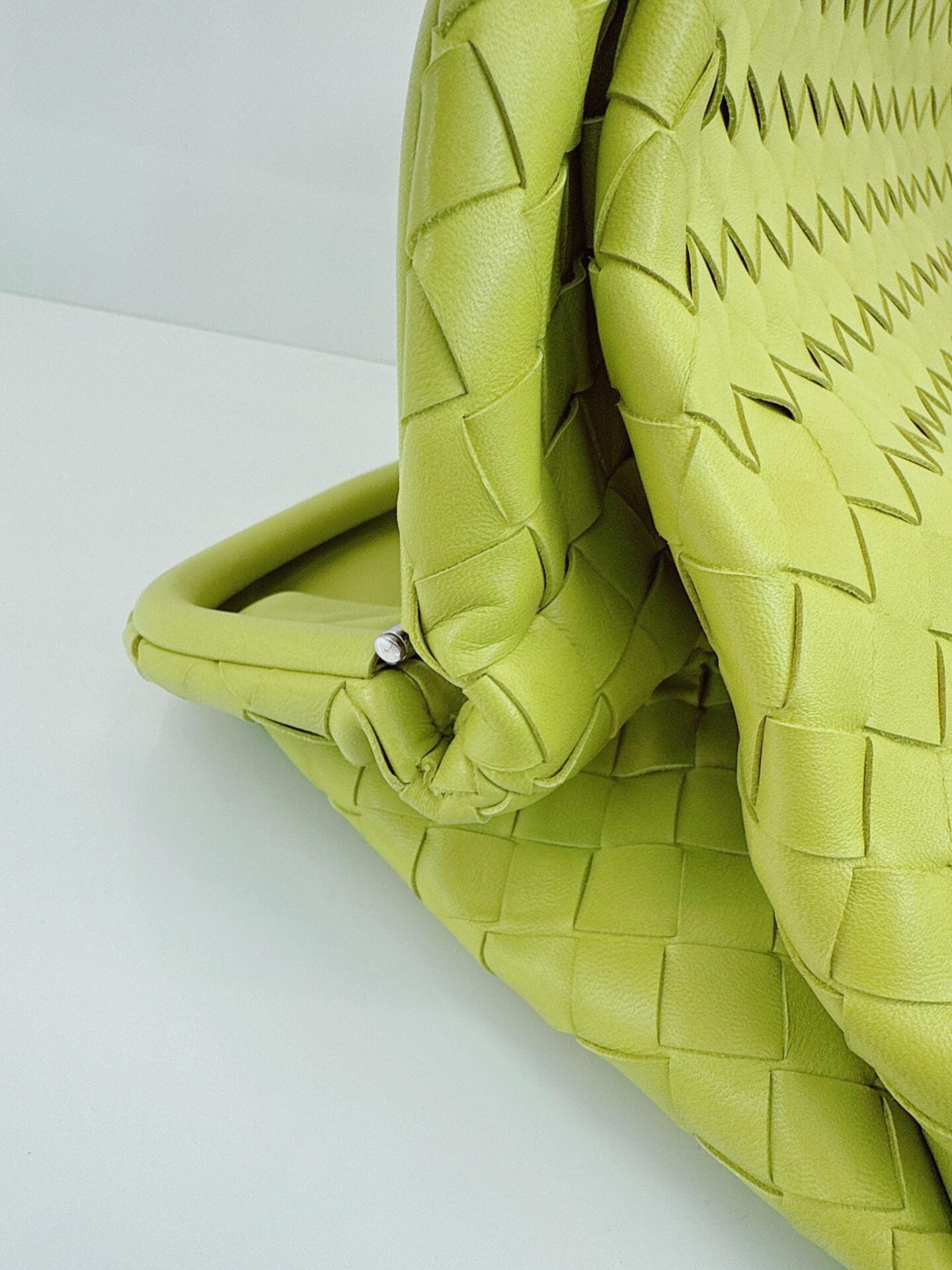 LIME GREEN NAPPA INTRECCIATO LEATHER CLASP DOCUMENT CASE BAG