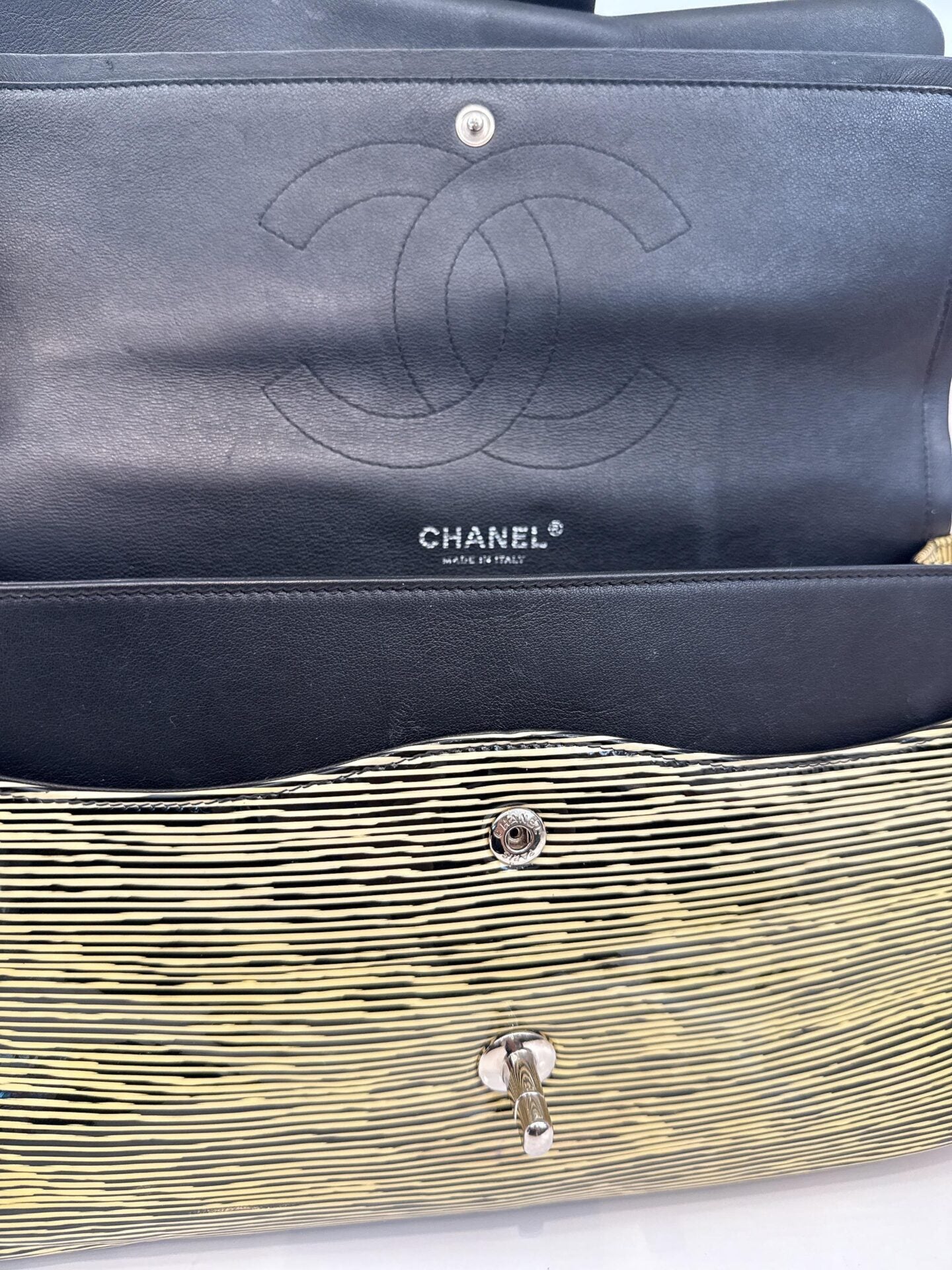 BLACK YELLOW STRIPED PATENT LEATHER LARGE CLASSIC DOUBLE FLAP BAG