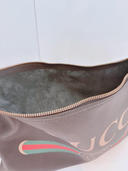 BLACK LOGO WEB ZIP POUCH